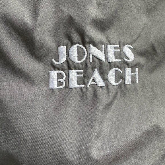 Jones Beach Grey Anorak - Picture 6 of 8